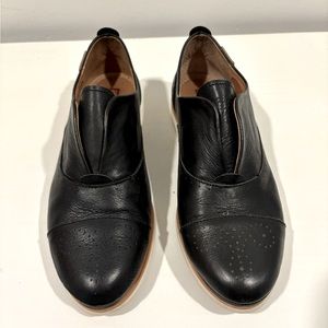 Pikolinos black slip on shoe